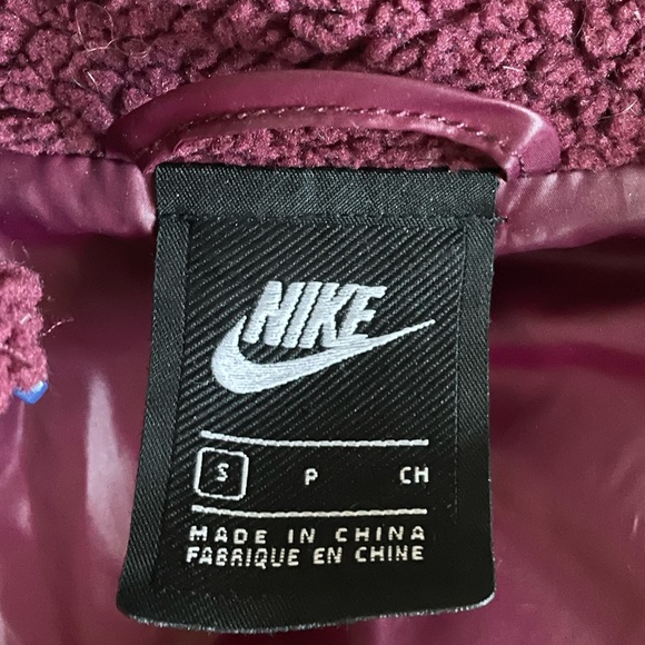 Vintage Nike Jacket - Size Small (S) - Picture 3 of 3